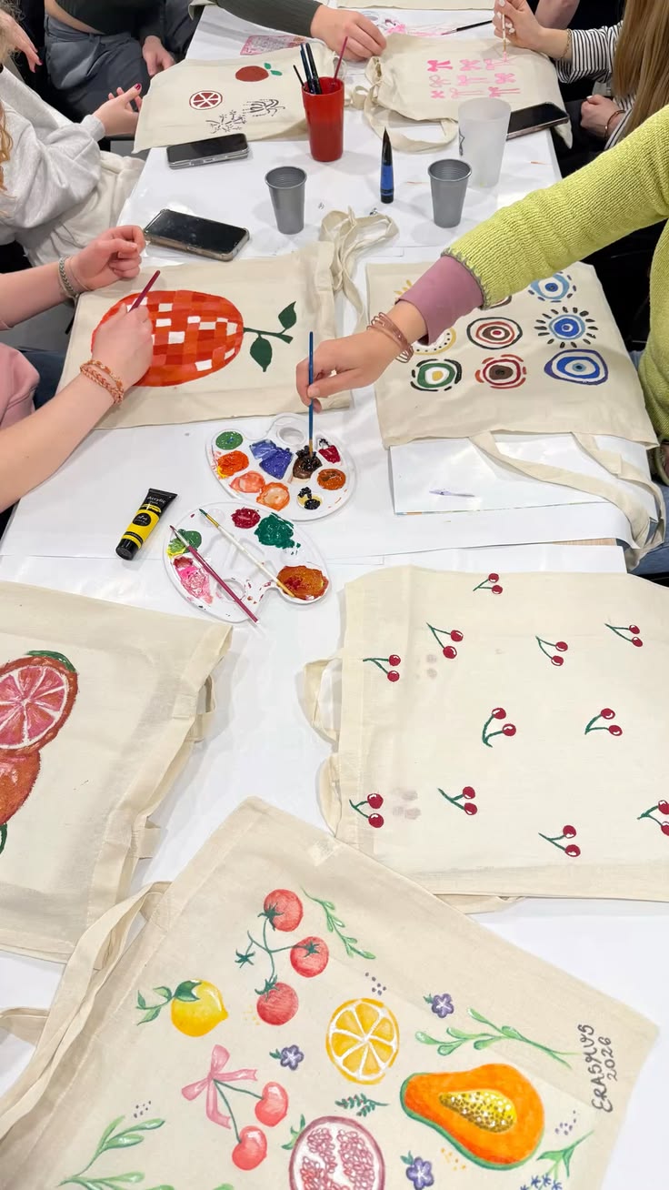 peinture sur tote bag